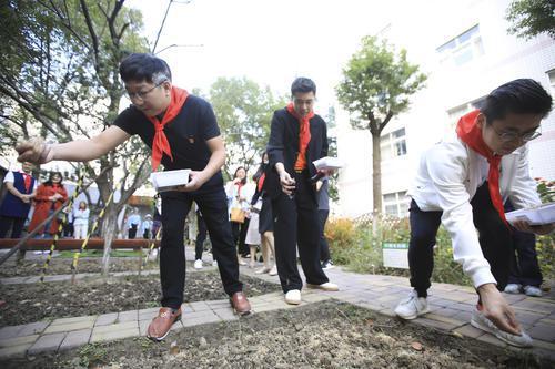 广东省劳动保障条例，构建和谐社会的重要基石