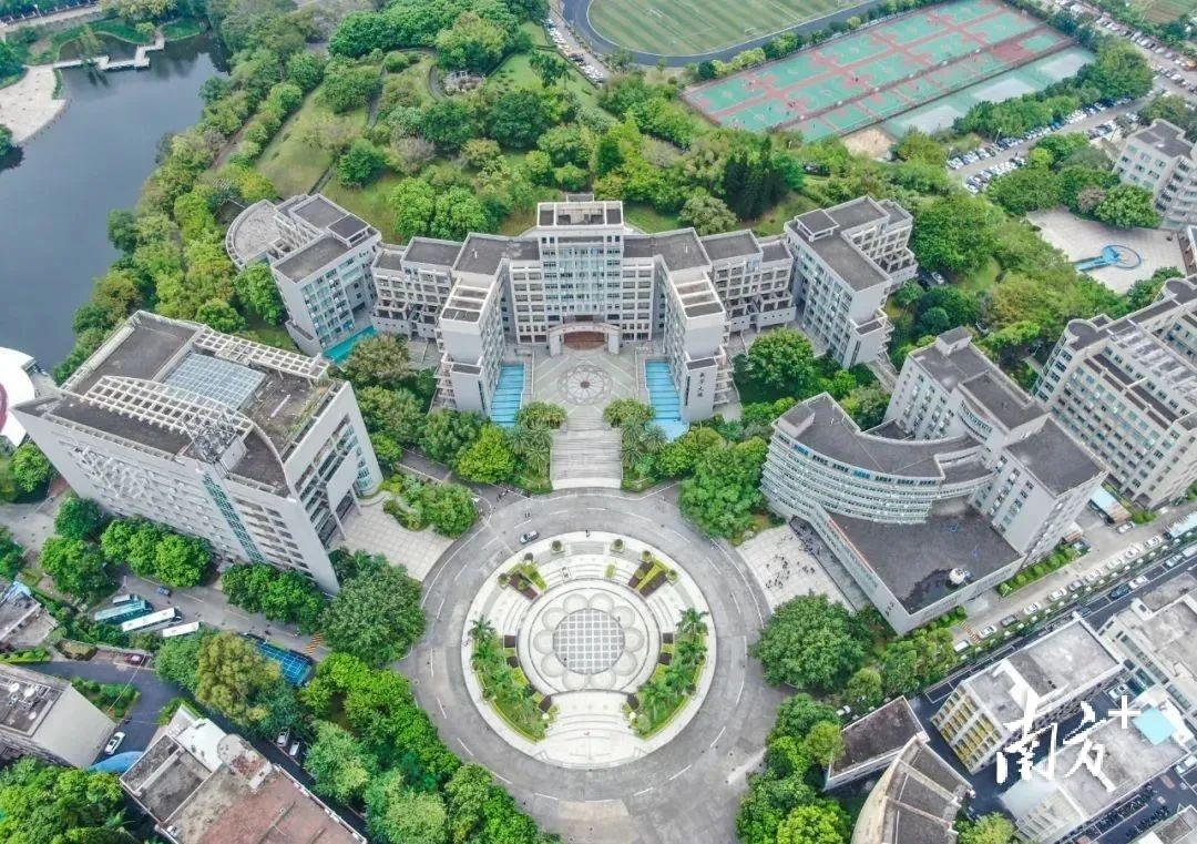 广东省著名大学排名及其影响力分析